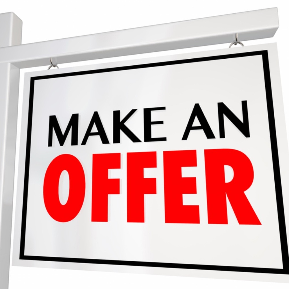 I dare ya! If you love something in my closet I’d love to sell it! 💕